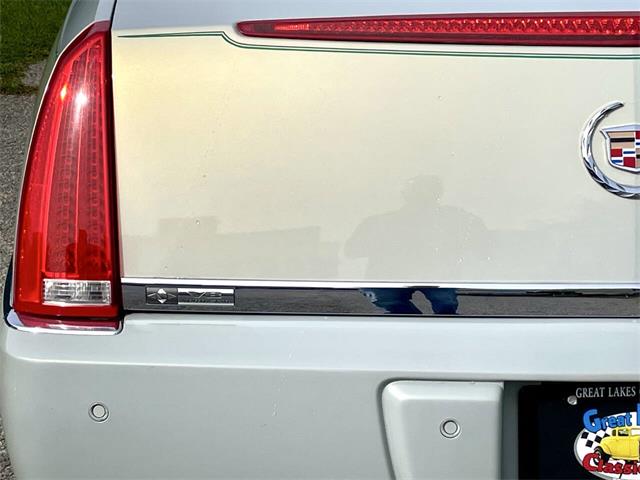 2010 Cadillac DTS (CC-2118106) for sale in Hilton, New York