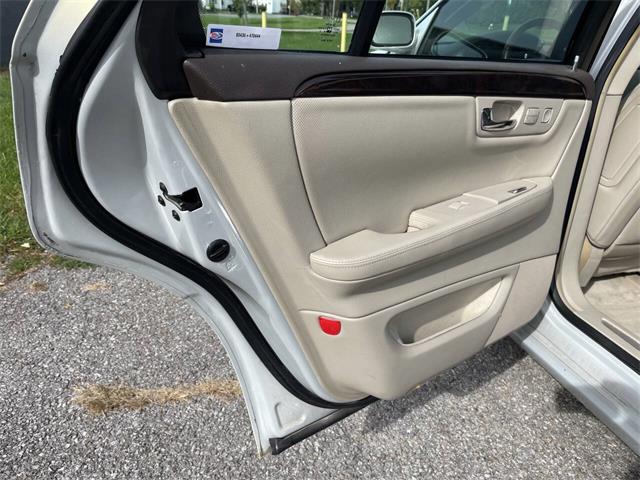 2010 Cadillac DTS (CC-2118106) for sale in Hilton, New York
