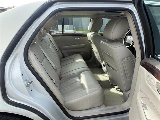 2010 Cadillac DTS (CC-2118106) for sale in Hilton, New York