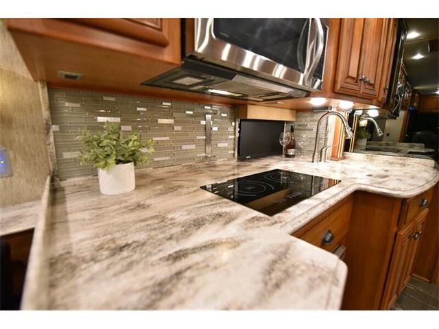 2015 Newmar Dutch Star (CC-2118230) for sale in Anaheim, California