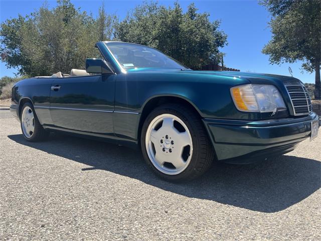 1995 Mercedes-Benz 320 (CC-2118235) for sale in Van Nuys, California