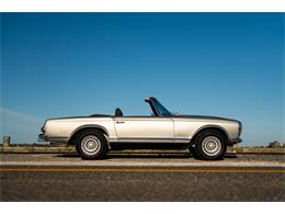 1969 Mercedes-Benz 280SL (CC-2118258) for sale in Southampton, New York