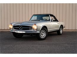 1969 Mercedes-Benz 280SL (CC-2118258) for sale in Southampton, New York