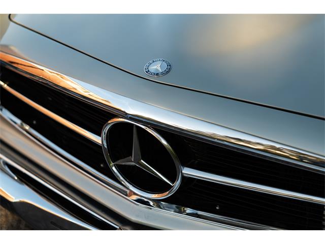 1969 Mercedes-Benz 280SL (CC-2118258) for sale in Southampton, New York