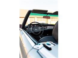 1969 Mercedes-Benz 280SL (CC-2118258) for sale in Southampton, New York