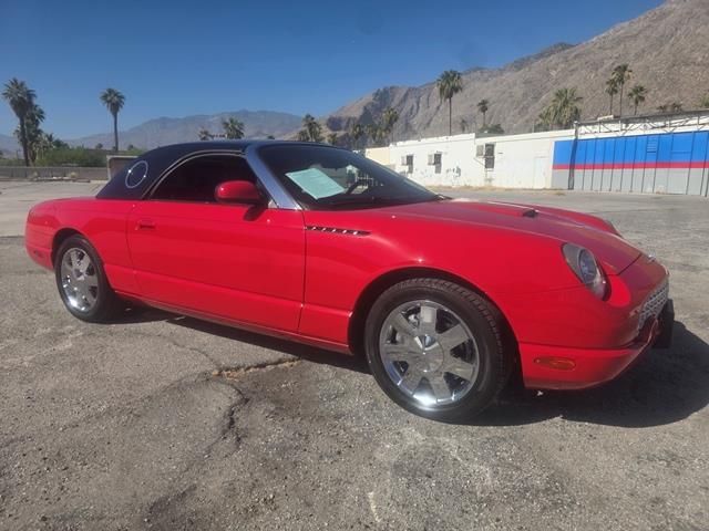2002 Ford Thunderbird (CC-2118322) for sale in Palm Springs, California