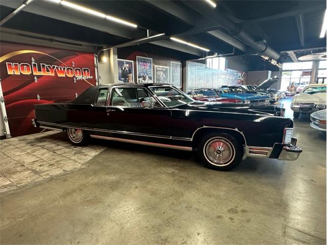 1977 Lincoln Continental (CC-2118451) for sale in West Babylon, New York