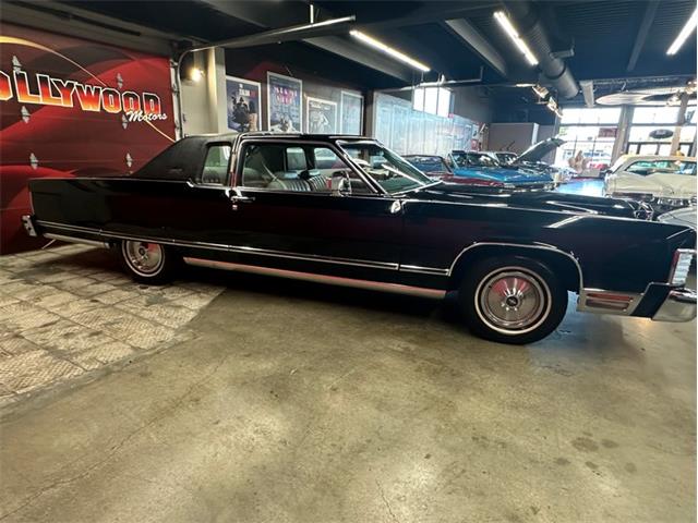 1977 Lincoln Continental (CC-2118451) for sale in West Babylon, New York