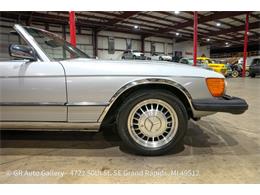 1977 Mercedes-Benz 450SL (CC-2118613) for sale in Kentwood, Michigan