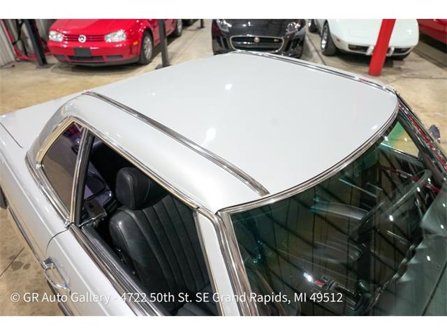 1977 Mercedes-Benz 450SL (CC-2118613) for sale in Kentwood, Michigan