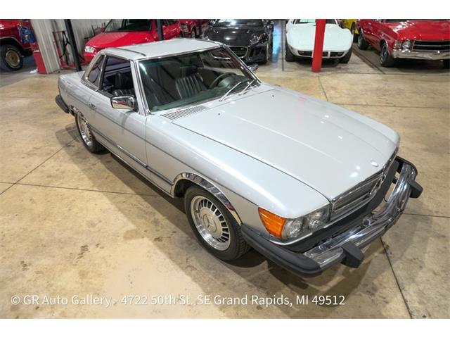 1977 Mercedes-Benz 450SL (CC-2118613) for sale in Kentwood, Michigan