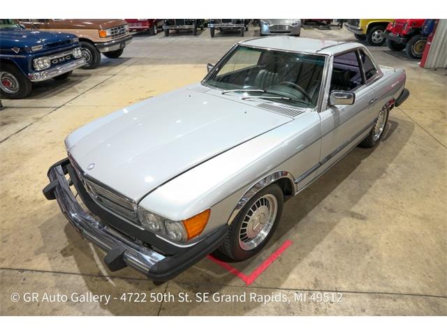 1977 Mercedes-Benz 450SL (CC-2118613) for sale in Kentwood, Michigan
