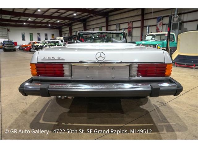 1977 Mercedes-Benz 450SL (CC-2118613) for sale in Kentwood, Michigan