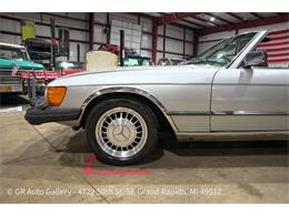 1977 Mercedes-Benz 450SL (CC-2118613) for sale in Kentwood, Michigan