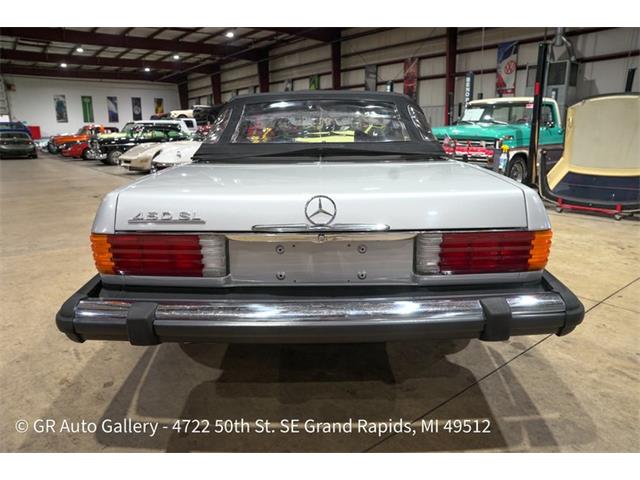 1977 Mercedes-Benz 450SL (CC-2118613) for sale in Kentwood, Michigan