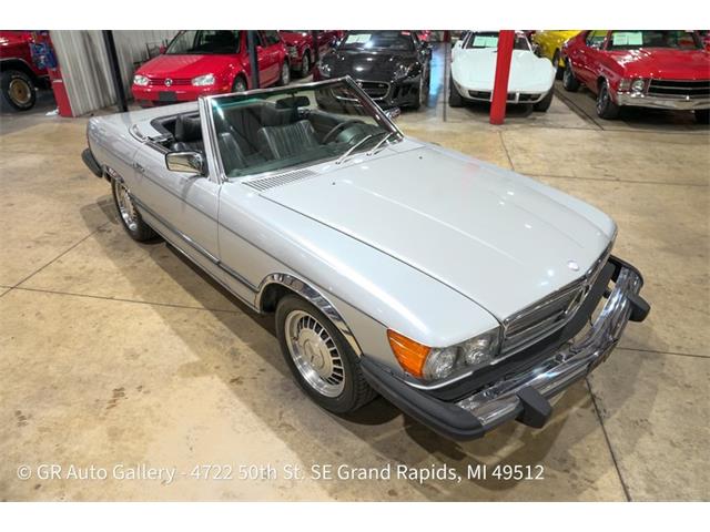 1977 Mercedes-Benz 450SL (CC-2118613) for sale in Kentwood, Michigan