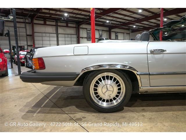 1977 Mercedes-Benz 450SL (CC-2118613) for sale in Kentwood, Michigan