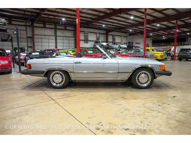 1977 Mercedes-Benz 450SL (CC-2118613) for sale in Kentwood, Michigan