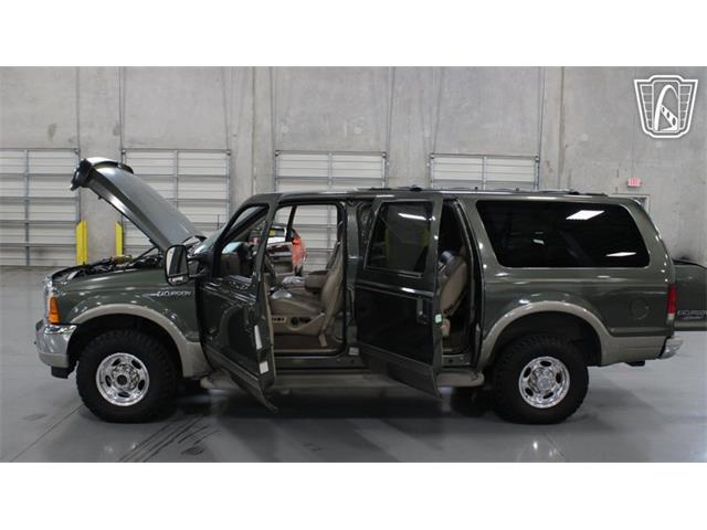2001 Ford Excursion (CC-2118655) for sale in New Braundfels, Texas