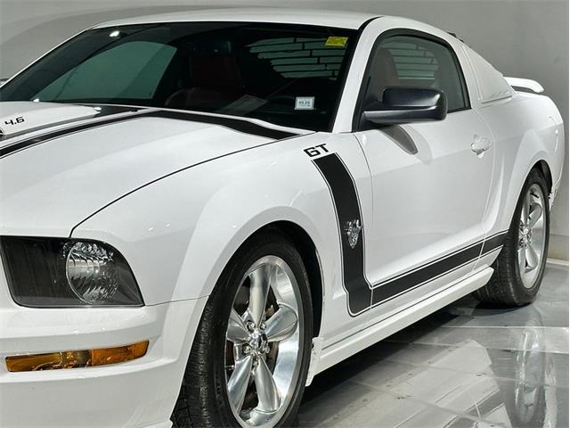 2009 Ford Mustang (CC-2118696) for sale in Depew, New York