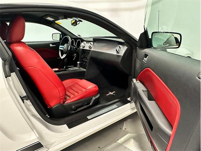 2009 Ford Mustang (CC-2118696) for sale in Depew, New York