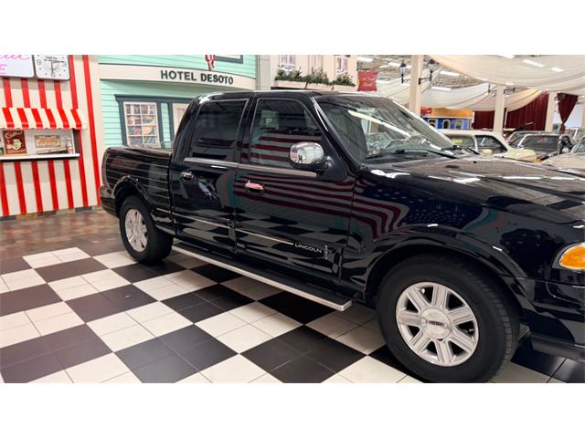 2002 Lincoln Blackwood Pickup (CC-2118715) for sale in Annandale, Minnesota