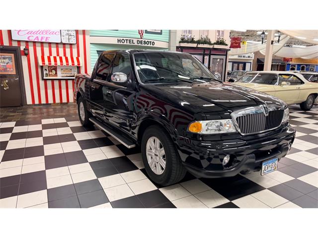 2002 Lincoln Blackwood Pickup (CC-2118715) for sale in Annandale, Minnesota