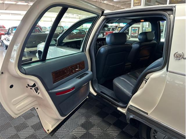 1995 Cadillac Fleetwood (CC-2118718) for sale in Columbus, Ohio