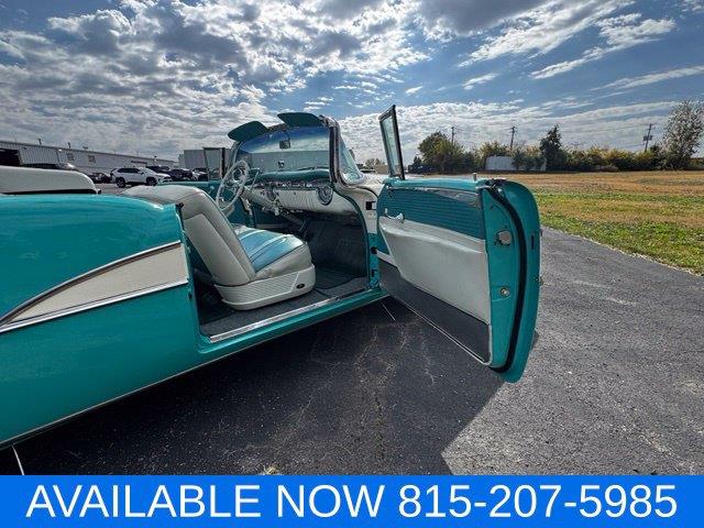 1955 Oldsmobile Starfire (CC-2118806) for sale in Joliet, Illinois