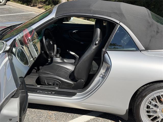 2000 Porsche 911 Carrera 4 Cabriolet (CC-2118881) for sale in Grass Valley, California