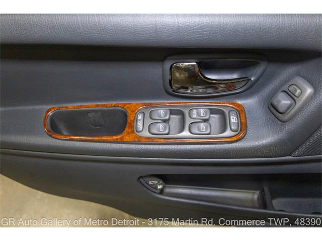 1998 Volvo V70 (CC-2118888) for sale in Kentwood, Michigan