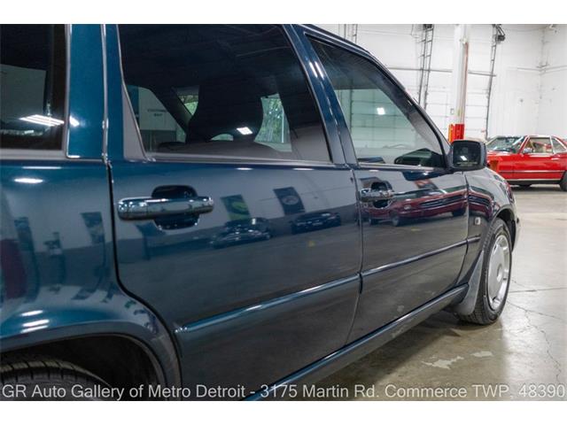 1998 Volvo V70 (CC-2118888) for sale in Kentwood, Michigan