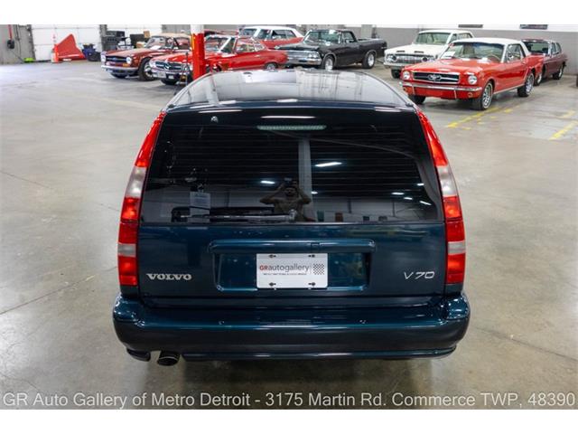 1998 Volvo V70 (CC-2118888) for sale in Kentwood, Michigan