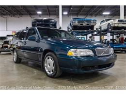 1998 Volvo V70 (CC-2118888) for sale in Kentwood, Michigan