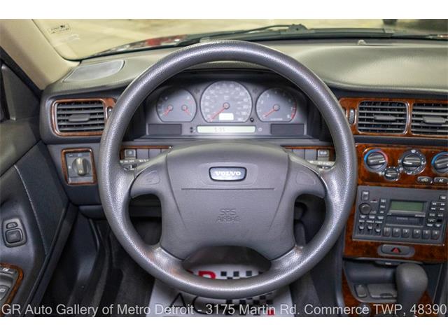 1998 Volvo V70 (CC-2118888) for sale in Kentwood, Michigan