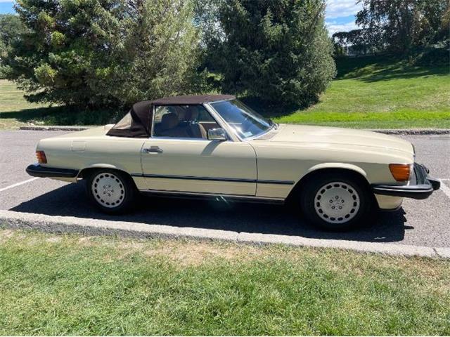 1986 Mercedes-Benz 560 (CC-2110891) for sale in Cadillac, Michigan