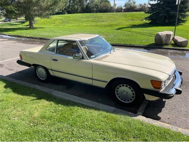 1986 Mercedes-Benz 560 (CC-2110891) for sale in Cadillac, Michigan