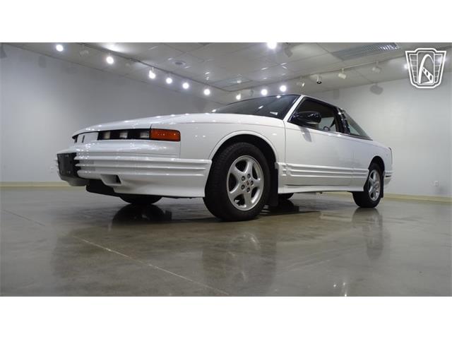 1997 Oldsmobile Cutlass Supreme (CC-2118985) for sale in O'Fallon, Illinois