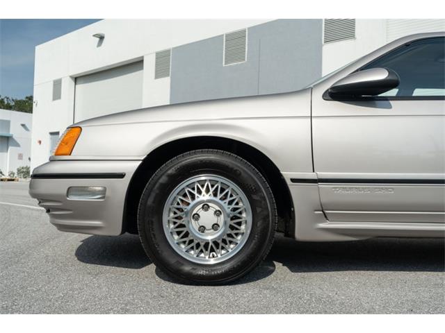 1989 Ford Taurus (CC-2119058) for sale in Fort Lauderdale, Florida