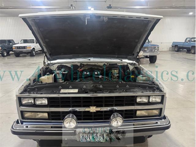 1990 Chevrolet Suburban (CC-2119129) for sale in Holland , Michigan