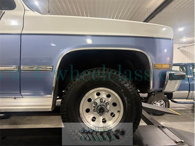 1990 Chevrolet Suburban (CC-2119129) for sale in Holland , Michigan