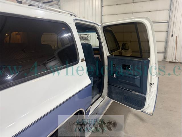 1990 Chevrolet Suburban (CC-2119129) for sale in Holland , Michigan
