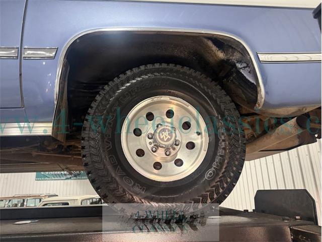 1990 Chevrolet Suburban (CC-2119129) for sale in Holland , Michigan