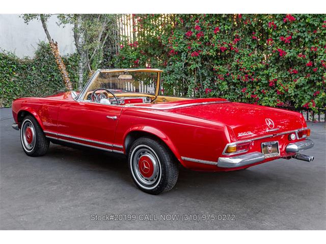 1967 Mercedes-Benz 230SL (CC-2119206) for sale in Beverly Hills, California