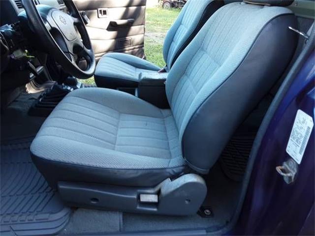 1995 Nissan Hardbody (CC-2119263) for sale in Cadillac, Michigan