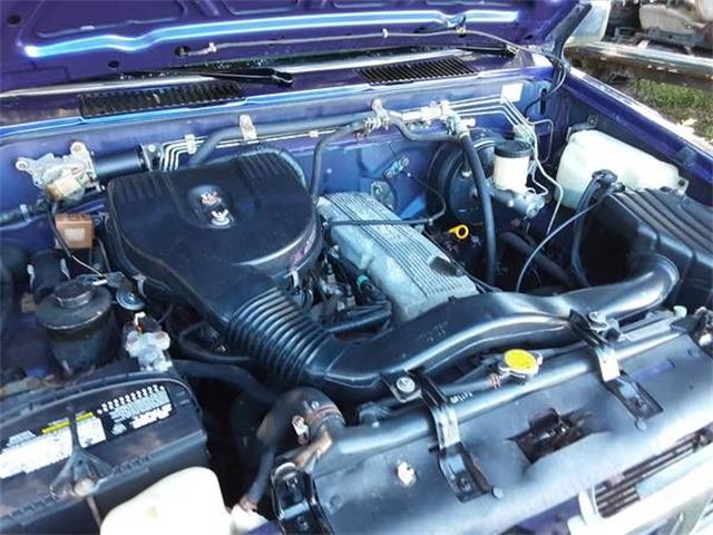 1995 Nissan Hardbody (CC-2119263) for sale in Cadillac, Michigan