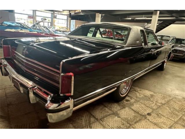 1977 Lincoln Continental (CC-2119267) for sale in Cadillac, Michigan