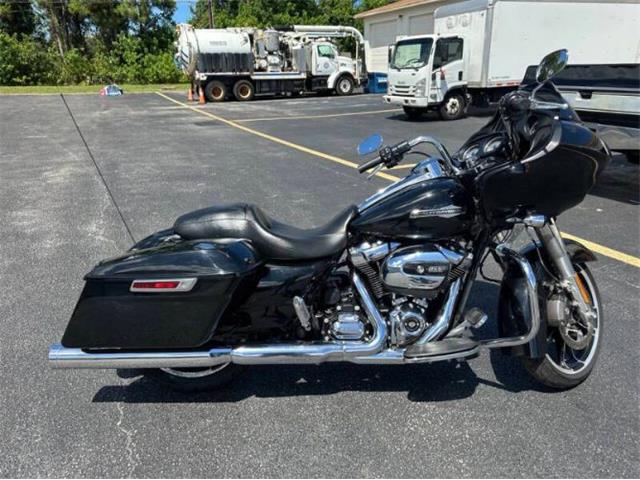2021 Harley-Davidson Road Glide (CC-2119276) for sale in Cadillac, Michigan