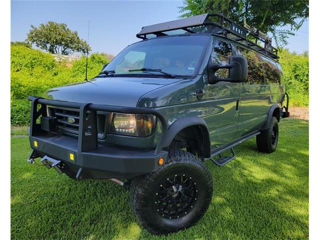 2002 Ford E350 (CC-2110929) for sale in Cadillac, Michigan