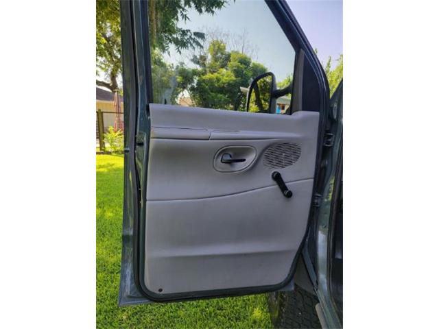 2002 Ford E350 (CC-2110929) for sale in Cadillac, Michigan